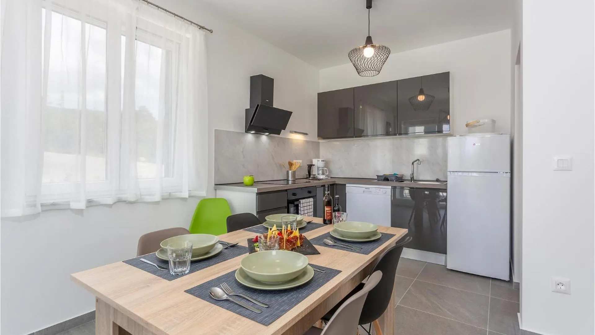 2 Bedroom Beautiful Apartment In Vrbnik Croatia